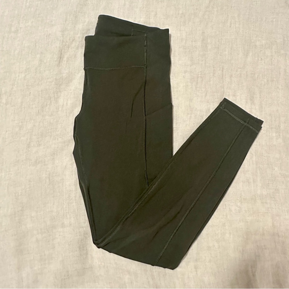 Lululemon Speed Up Tight *Full-On Luxtreme 28"